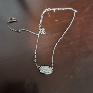 Kendra Scott necklace